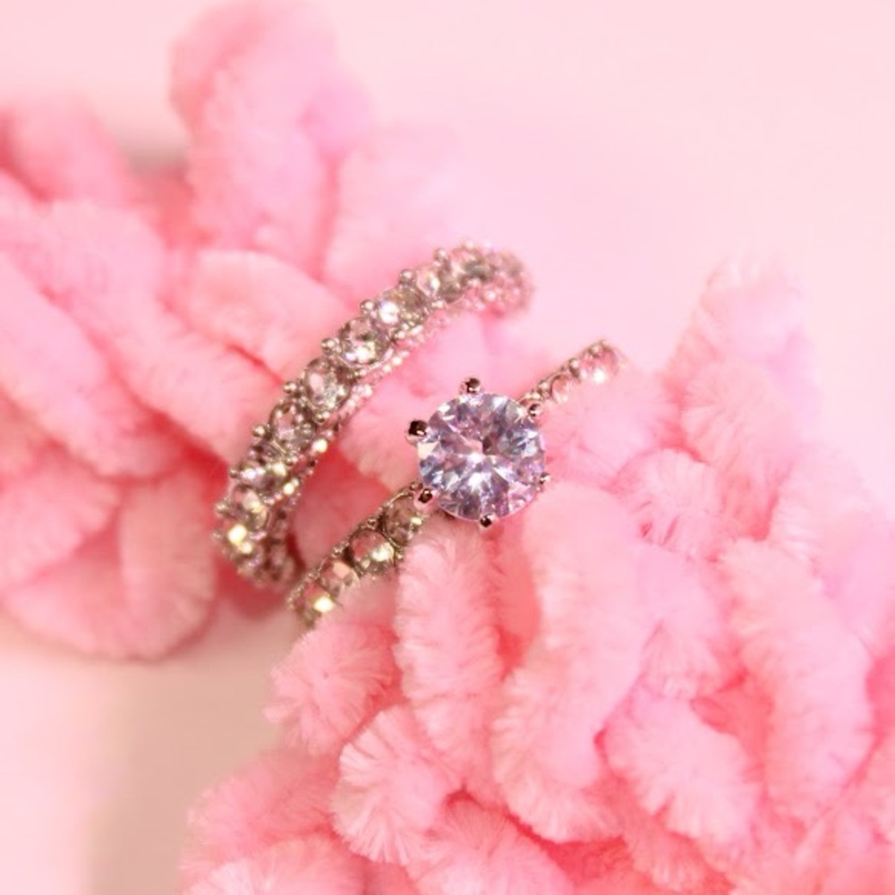 Sparkling Ring Set